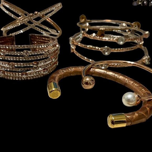 Bundle of 8 Rose Gold Bracelets - Picture 9 of 13